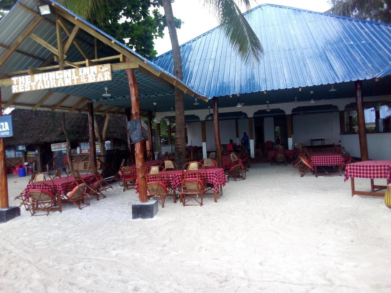 The Nungwi Inn Hotel Buitenkant foto